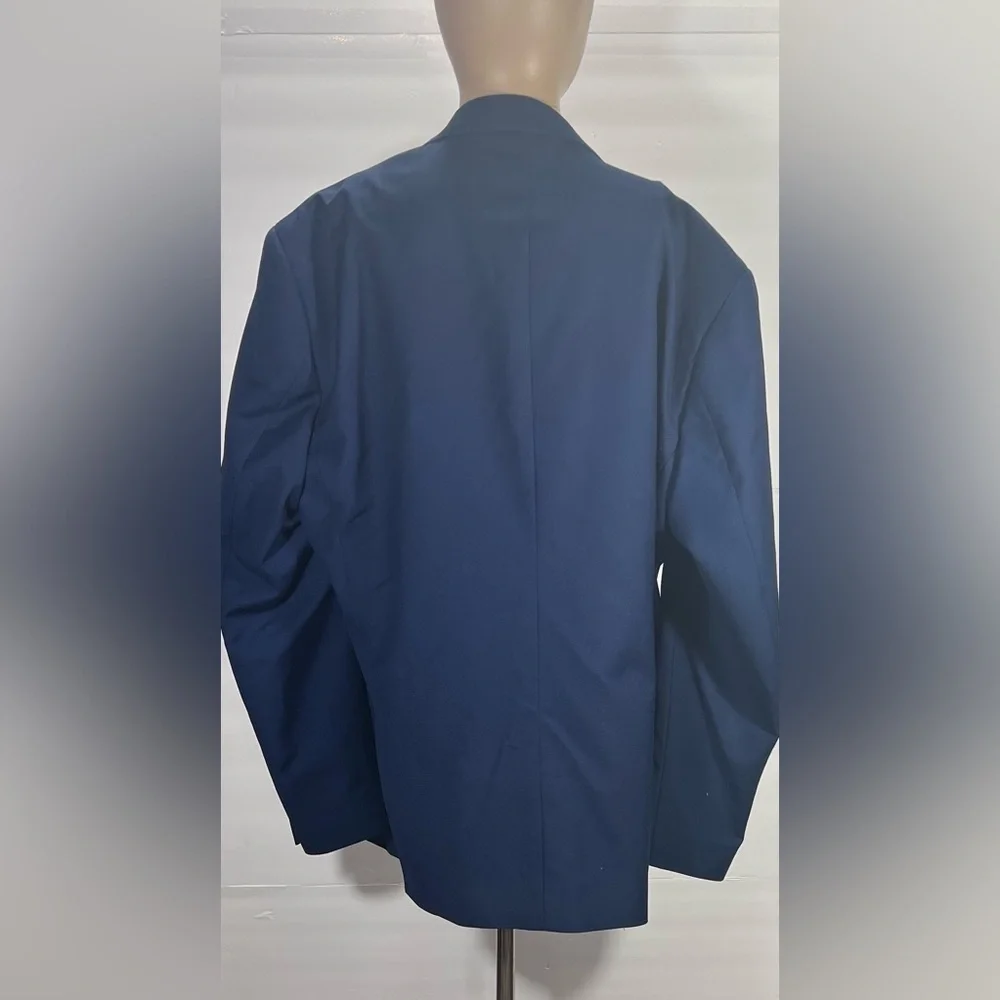 Classic Navy Blazer with Red Pocket Square size 40R